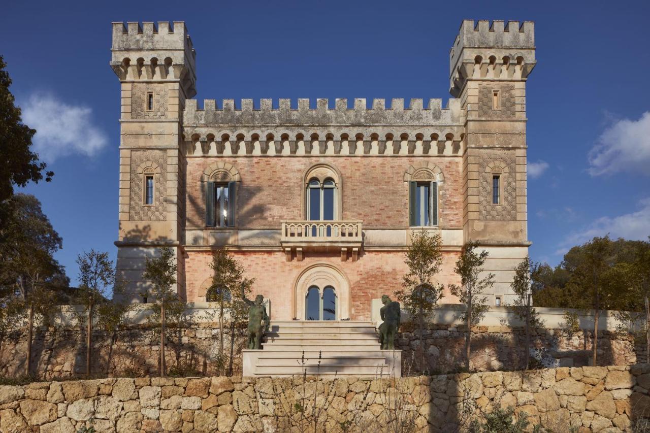 Castle Elvira - The Castle & The Cottage Trepuzzi Εξωτερικό φωτογραφία